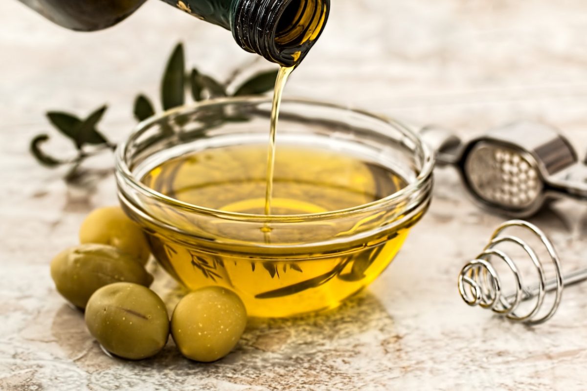 Polyunsaturated Oils and Heart Disease Risk